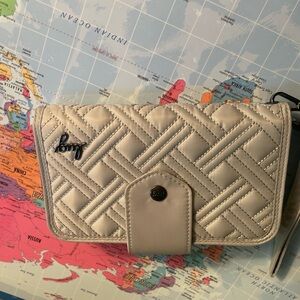 Lug Foxtrot Cloud Grey wallet Excellent condition